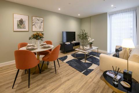 undefined, London Dock, 9 Arrival Square, Wapping, E1W