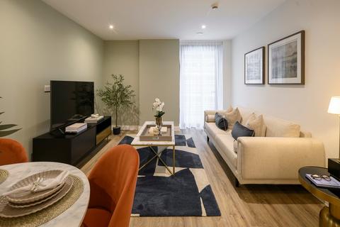 undefined, London Dock, 9 Arrival Square, Wapping, E1W