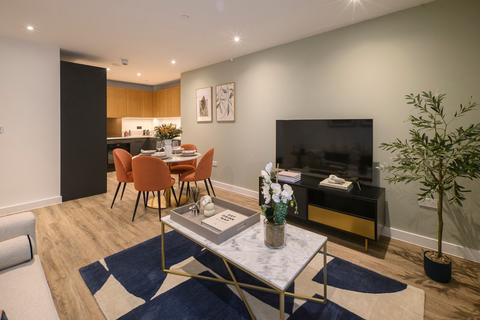 undefined, London Dock, 9 Arrival Square, Wapping, E1W