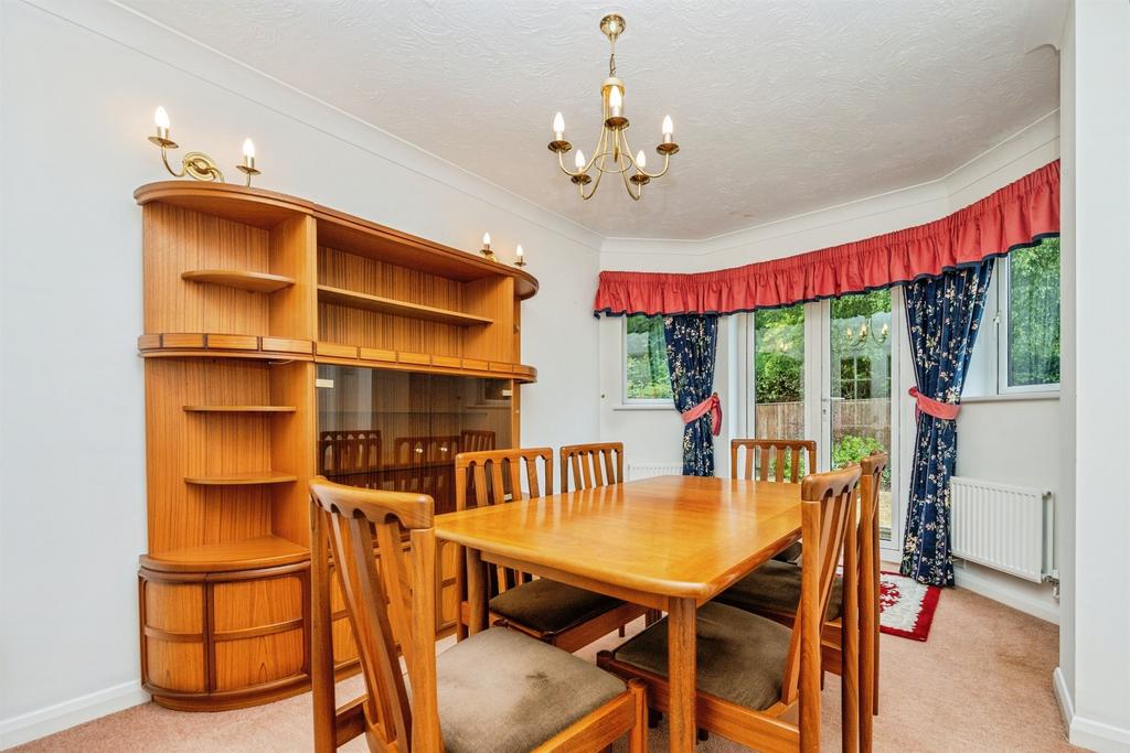 House in Worcester, Warndon - View 5