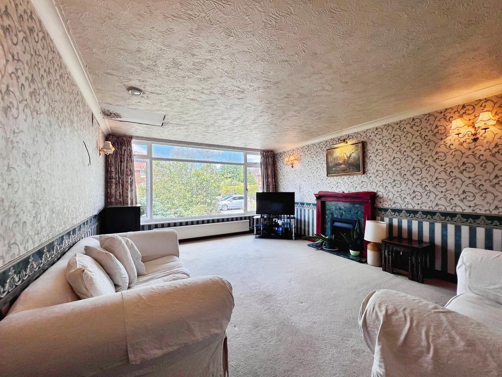 House in Alcester - View 3