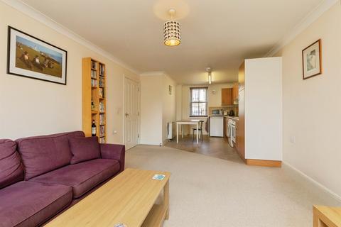 2 bedroom ground floor flat for sale, Eveleigh Avenue, Bath