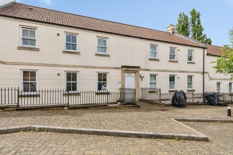 2 bedroom ground floor flat for sale, Eveleigh Avenue, Bath