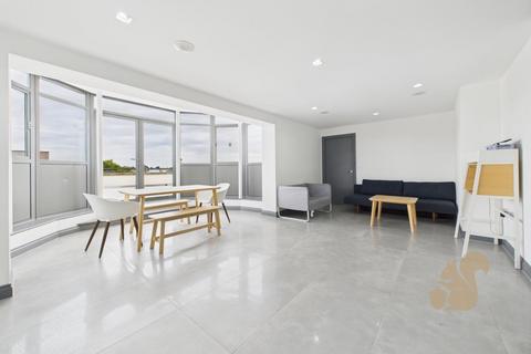 3 bedroom penthouse to rent, New Street, Chelmsford CM1