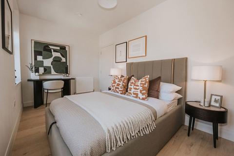 2 bedroom flat to rent, Stonhouse Street, London SW4
