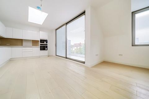 undefined, Winders Close Beckenham BR3