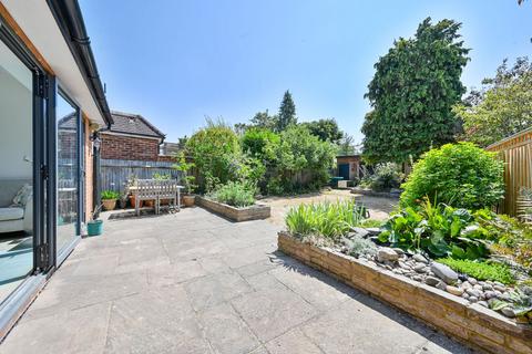 undefined, Park Road, Hampton, TW12