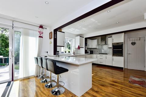 4 bedroom detached house for sale, Holmshaw Drive, Sheffield