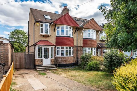 Elmwood Drive, Stoneleigh