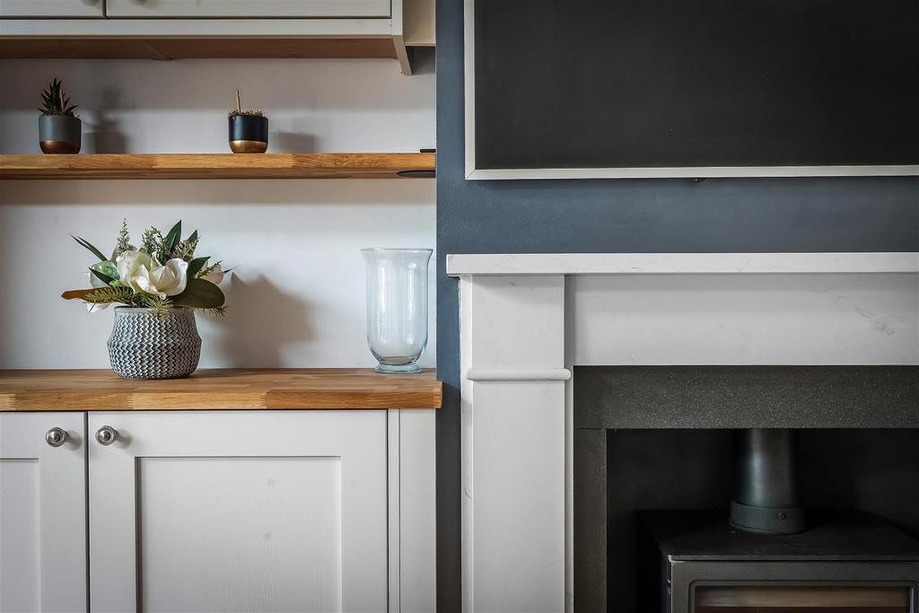 Living room, fireplace