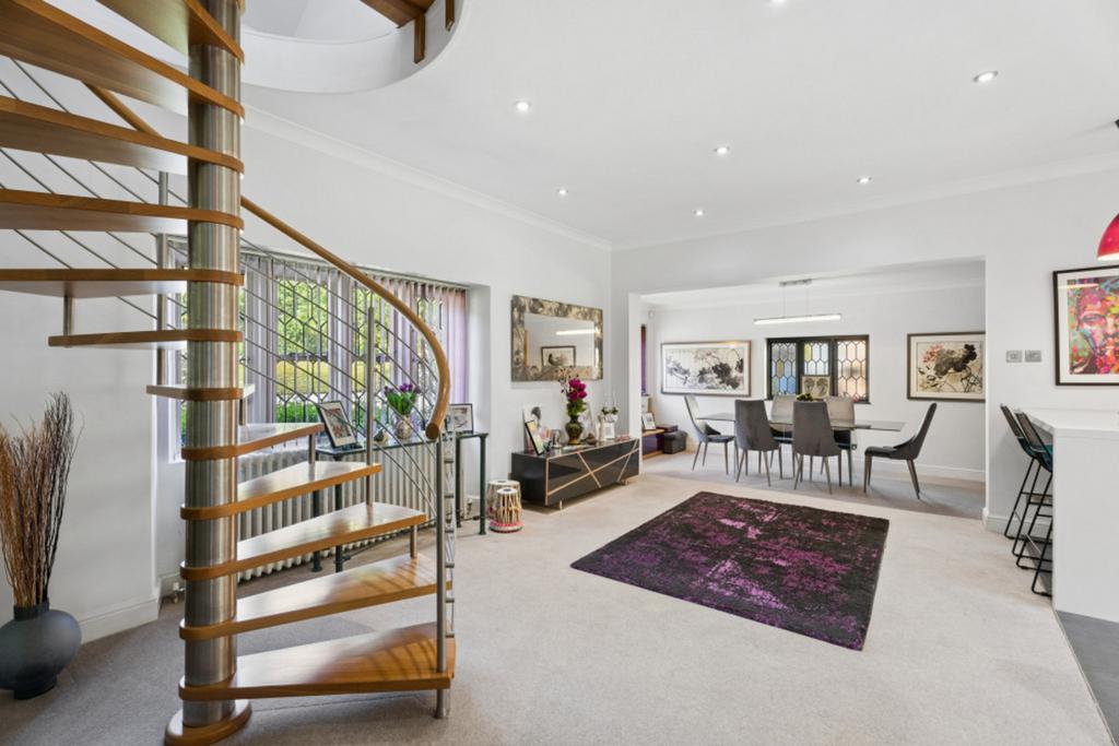 Open-plan living area, open plan living