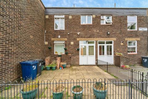 Arrowscout Walk, Northolt UB5