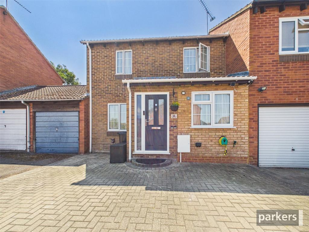 Mawbray Close, Reading RG6, Reading