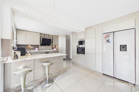 5 bedroom detached house for sale, Caroline Close, Alvaston
