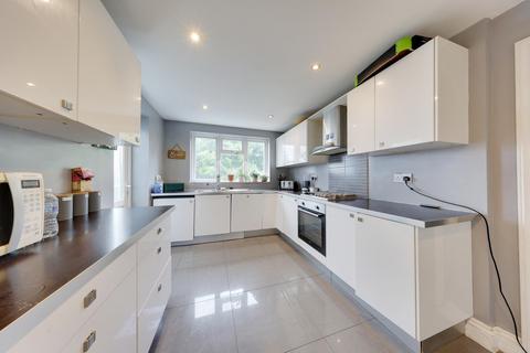 2 bedroom semi-detached bungalow for sale, Somerden Road, Orpington