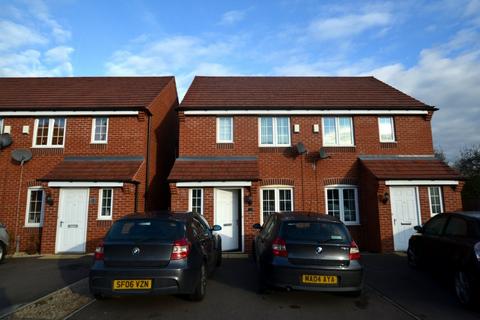 3 bedroom semi-detached house to rent, Market Garden Close, Leicester LE4