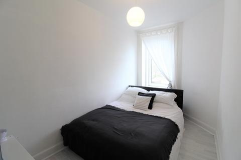 1 bedroom flat to rent, Meadowbank Street, Dumbarton G82