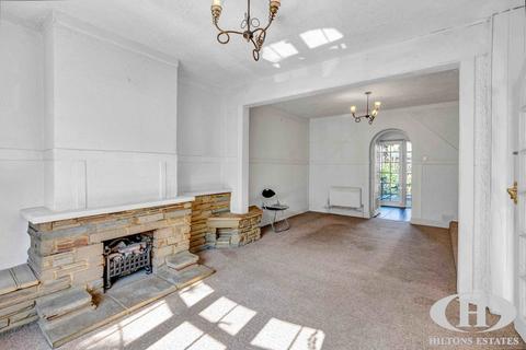 2 bedroom terraced house for sale, Cranmer Road, Hayes