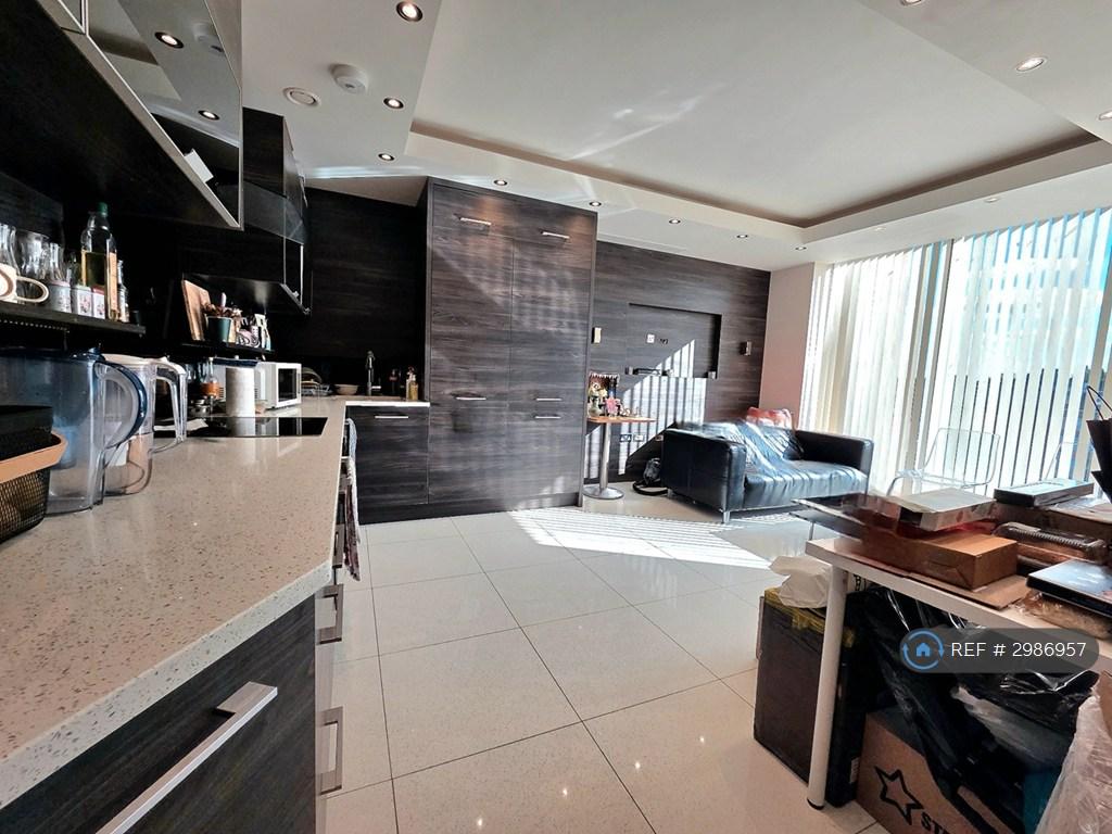 Apartment in Harrow - View 2