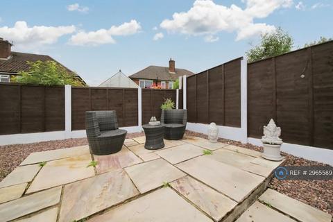 3 bedroom semi-detached house to rent, Rydal Place, Wigan, WN2