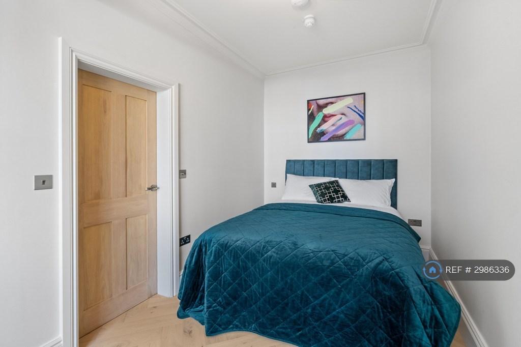 Apartment in London, Brompton - View 4