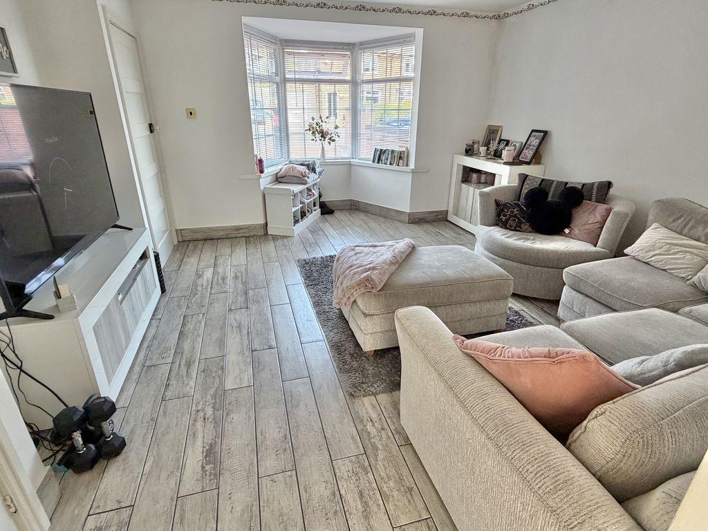 House in Birmingham, West Midlands - View 4