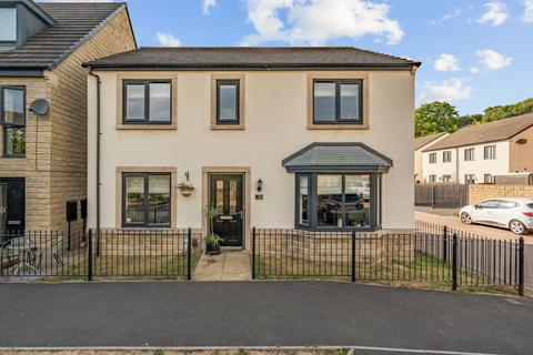 4 bedroom detached house for sale, Beck Road, Sowerby Bridge HX6