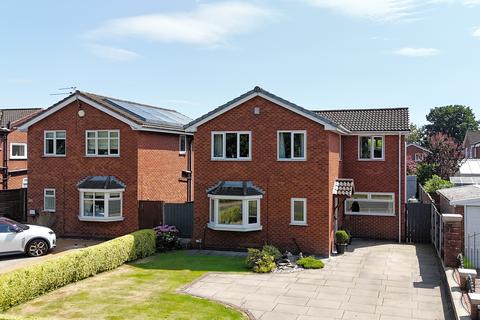 4 bedroom detached house for sale, Nicol Road, Ashton-in-Makerfield, Wigan, WN4 8BY