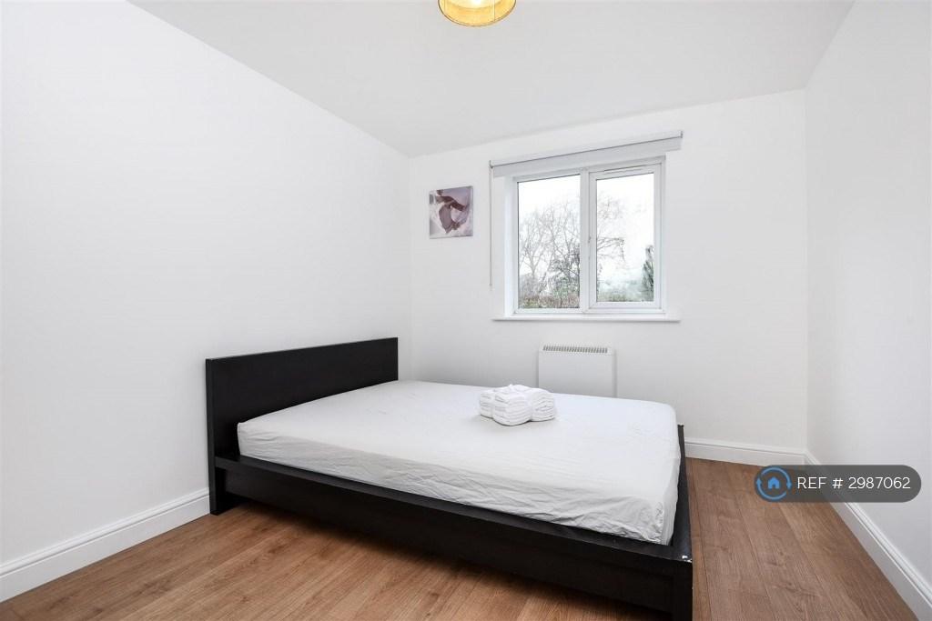 Apartment in London - View 2