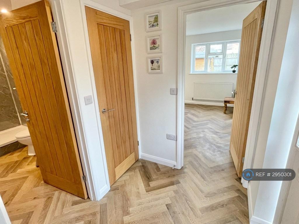 Apartment in Bournemouth - View 2