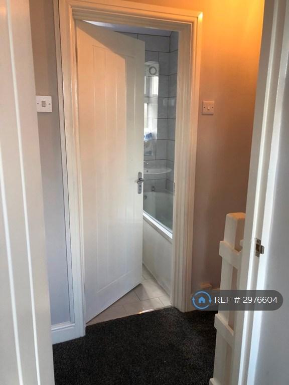 House in Birmingham, West Midlands - View 4