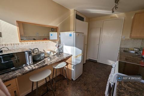 undefined, Taylor Place, Glasgow, G4