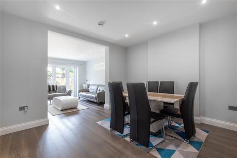 2 bedroom bungalow for sale, Woodford Crescent, Pinner, Middlesex
