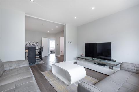 2 bedroom bungalow for sale, Woodford Crescent, Pinner, Middlesex