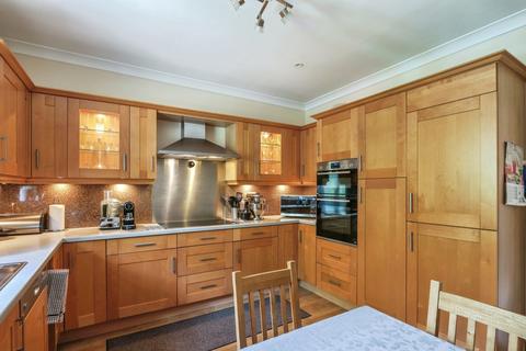2 bedroom flat for sale, Parkstone Avenue, Poole, Dorset, BH14