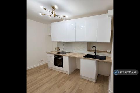 2 bedroom flat to rent, Charlotte St, Plymouth, PL2