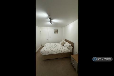 1 bedroom flat to rent, Christabel, Manchester, M40