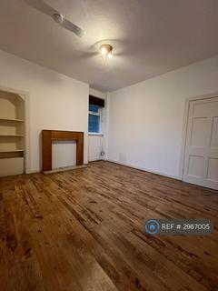2 bedroom flat to rent, Elmfield Terrace, Aberdeen, AB24