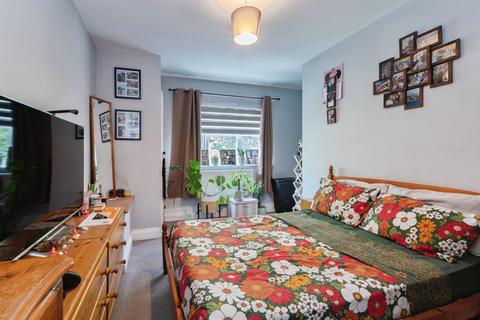 3 bedroom penthouse for sale, St. Valerie Road, BOURNEMOUTH