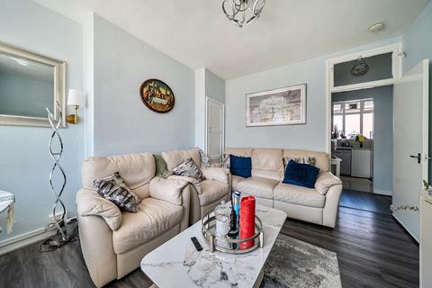 1 bedroom flat for sale, Becklow Gardens, Shepherd's Bush, London, W12