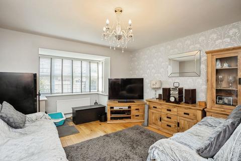4 bedroom detached house for sale, The Crescent, Melton Mowbray LE13
