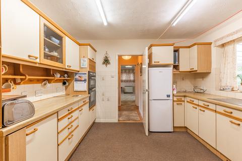 2 bedroom detached bungalow for sale, Detached Chalet Bungalow in Hunstanton