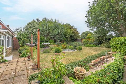 2 bedroom detached bungalow for sale, Detached Chalet Bungalow in Hunstanton