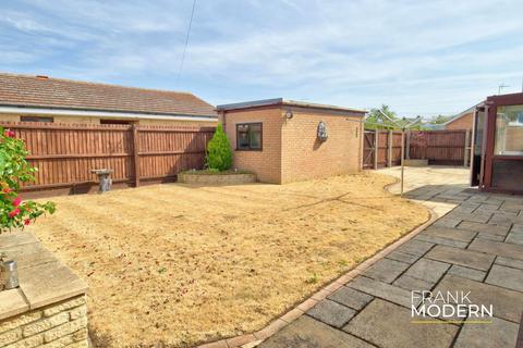 3 bedroom detached bungalow for sale, Waterville Gardens, Orton Waterville, PE2