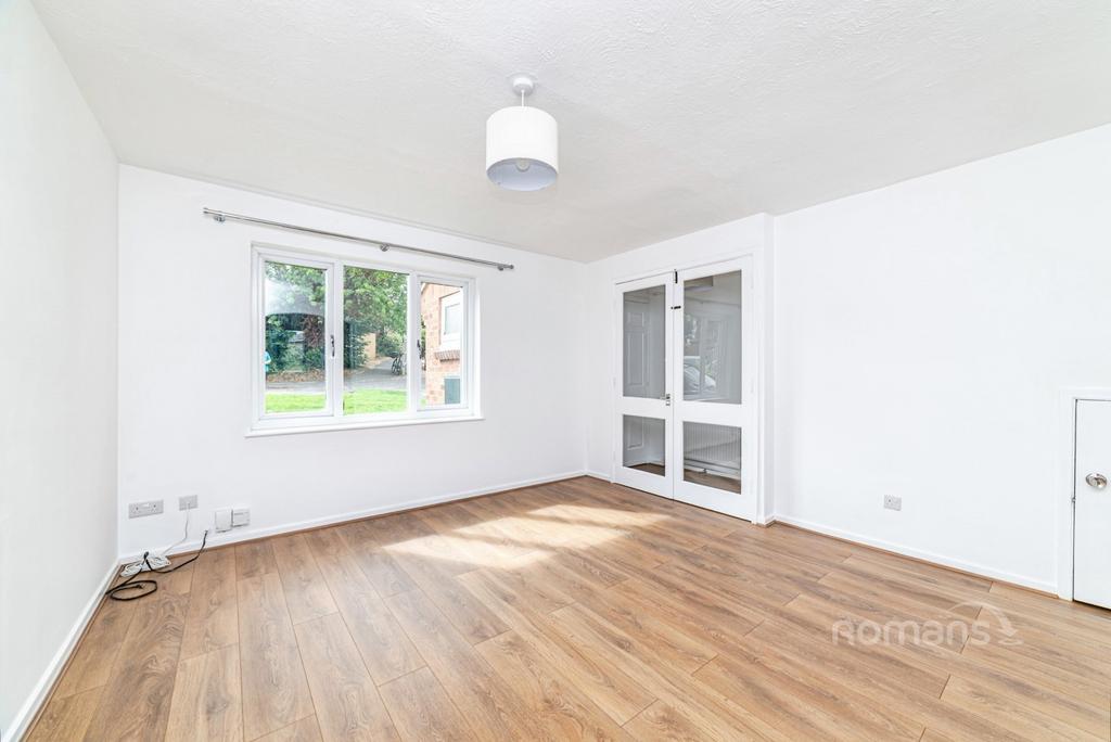House in Purley on Thames, West Berkshire - View 3