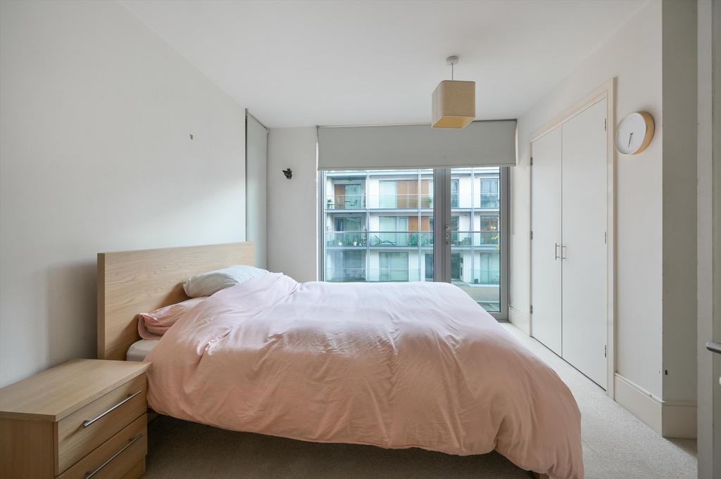 Apartment in London - View 5