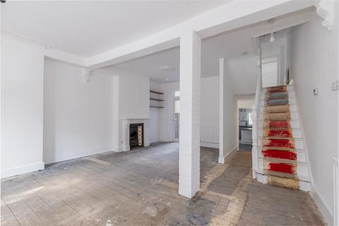 3 bedroom terraced house for sale, Charlton Lane, London, SE7