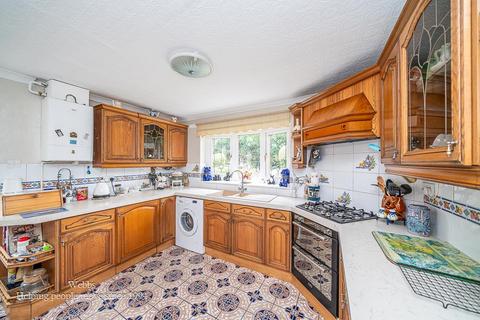 4 bedroom detached house for sale, Long Lane, Walsall WS6