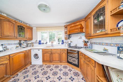 4 bedroom detached house for sale, Long Lane, Walsall WS6