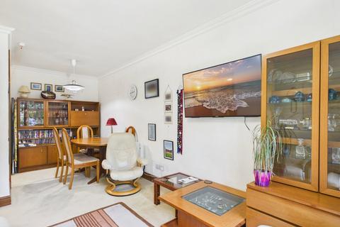 2 bedroom apartment for sale, Elleray Gardens, Windermere LA23